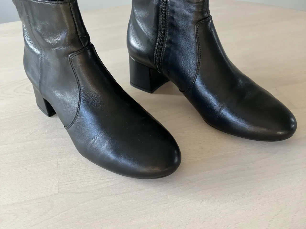 Billede 2 - Unisa læderstøvle