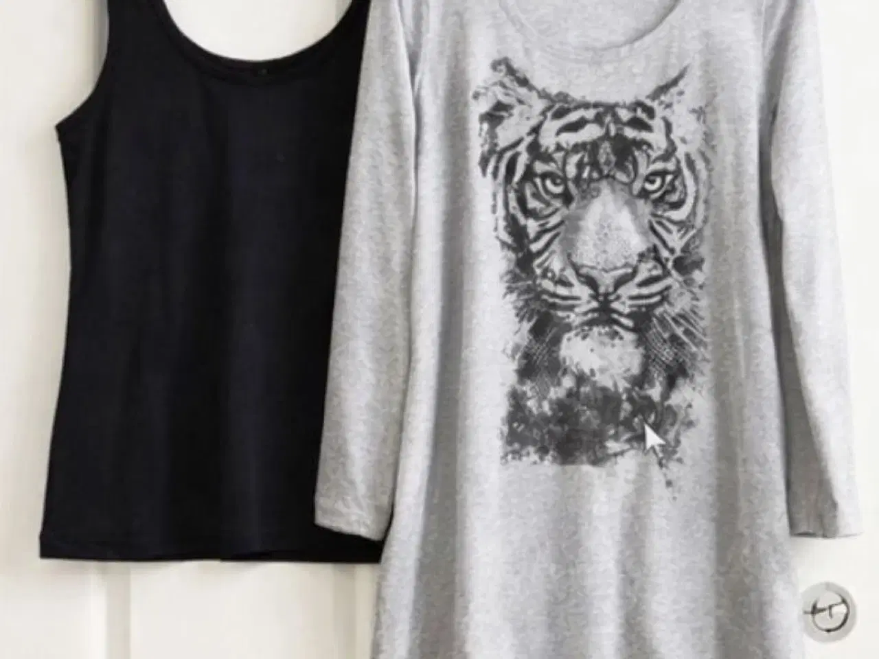 Billede 1 - Kjole og top i lækker jersey