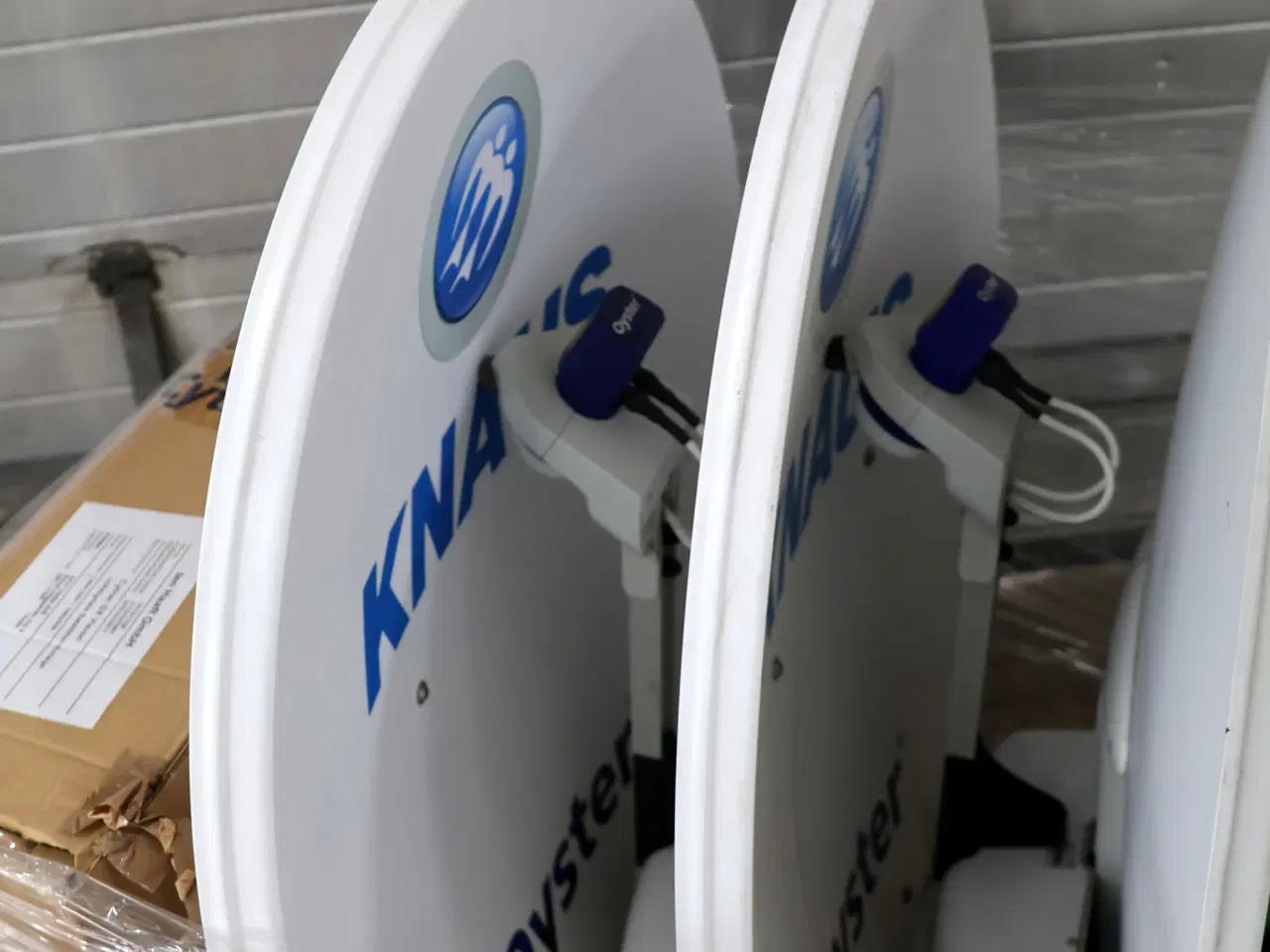 Billede 4 - Diverse Paraboler til tagmontering.