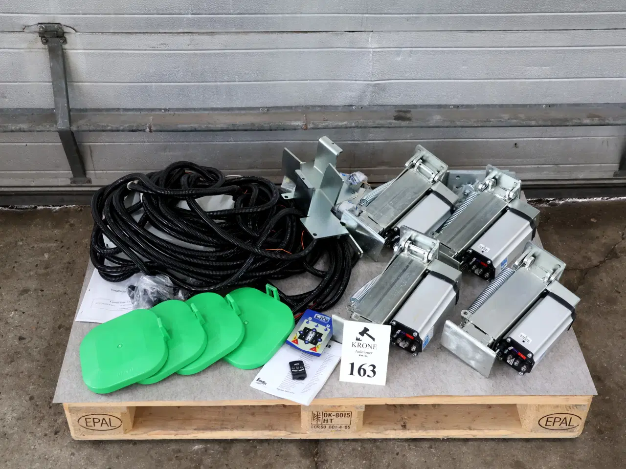 Billede 1 - Linnepe Autolift system, Til niveauregulering.