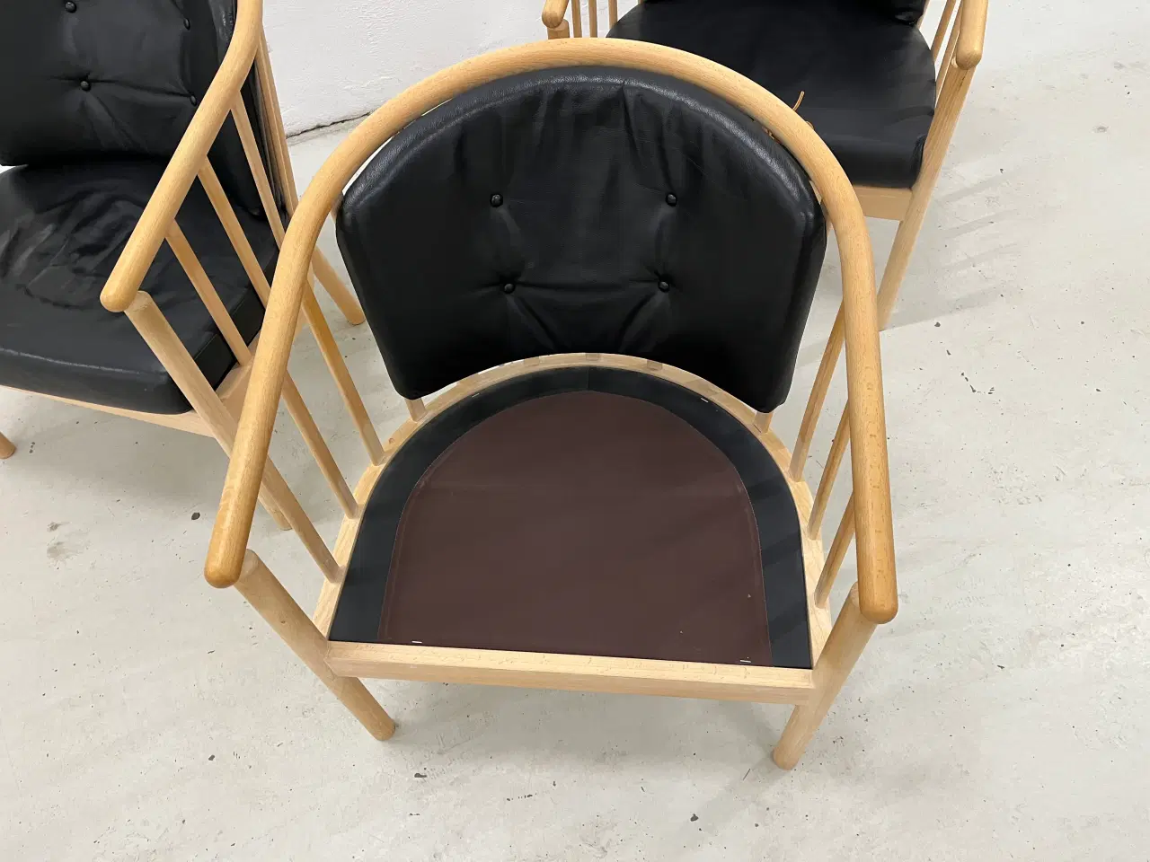 Billede 9 - Stouby Bella Loungestole med sort semianilin læder