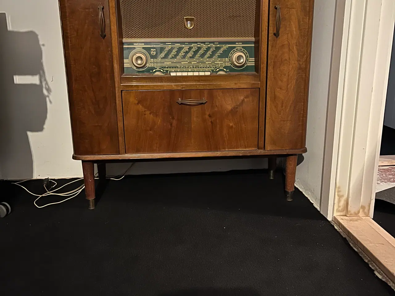Billede 2 - Radio gramofon møbel