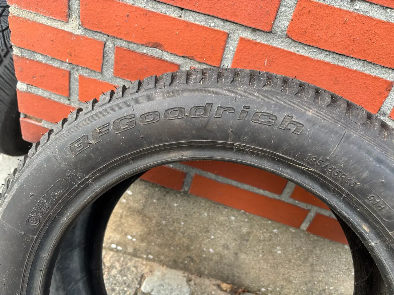 Billede 2 - Vinterdæk 195/55/16