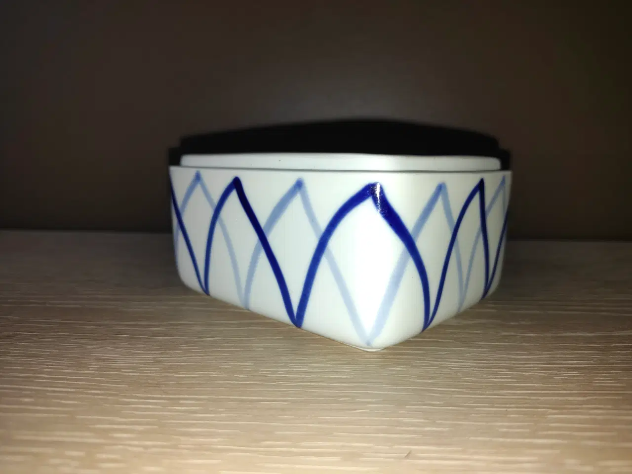 Billede 2 - Flot Lyngby smørboks uden låg