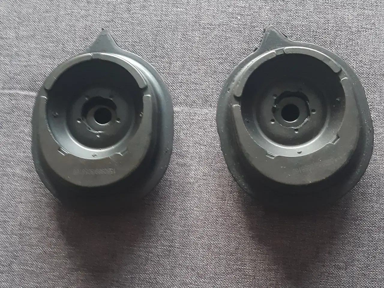 Billede 1 - 2stk . tårnlejer med lejer