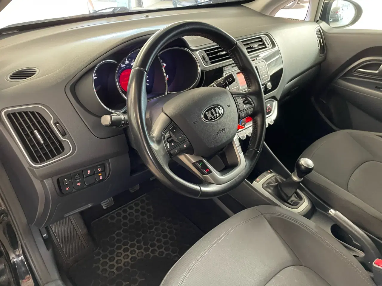 Billede 7 - Kia Rio 1,2 Limited 85HK 5d