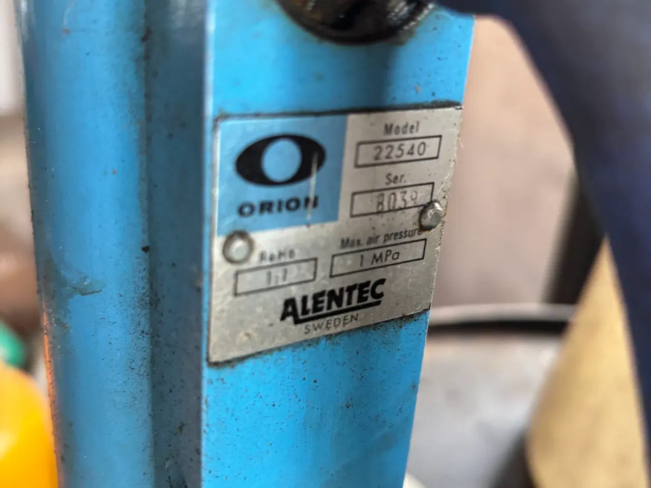 Billede 4 - Oliepumpe til 200l tromle til trykluft 