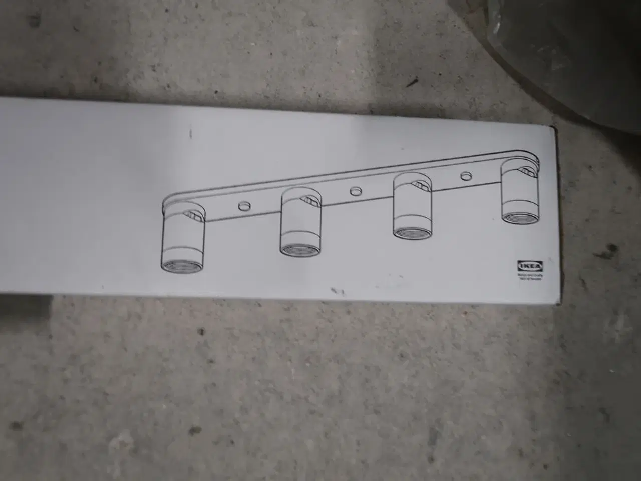 Billede 2 - Skinnespot 4 spot sort Nymåne