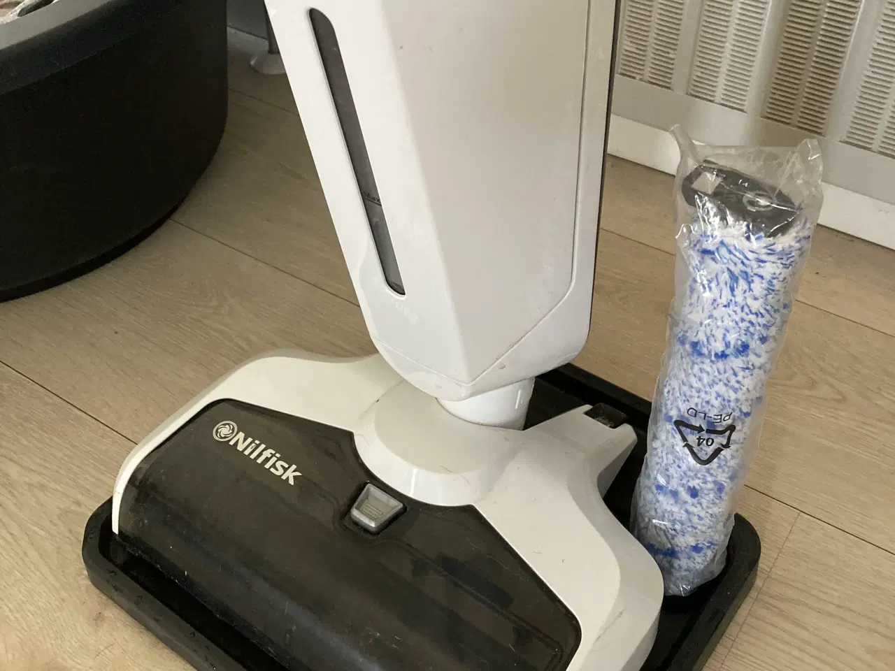 Billede 2 - Nilfisk gulvvasker