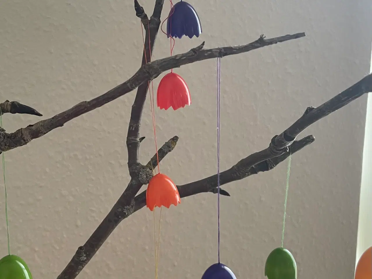 Billede 2 - 22 halve æggeskaller til ophæng fra 1970erne