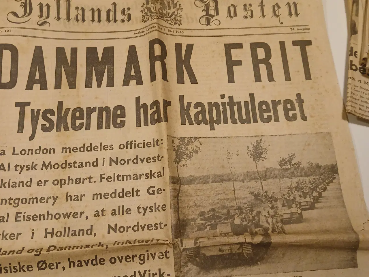 Billede 1 - JyllandsPosten 5 maj 1945