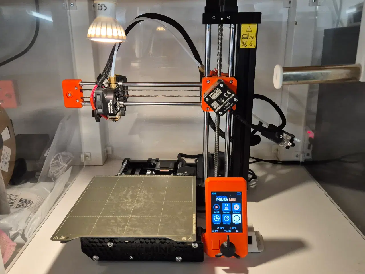 Billede 1 - Prusa Mini+ 3D printer i super stand med kabinet &