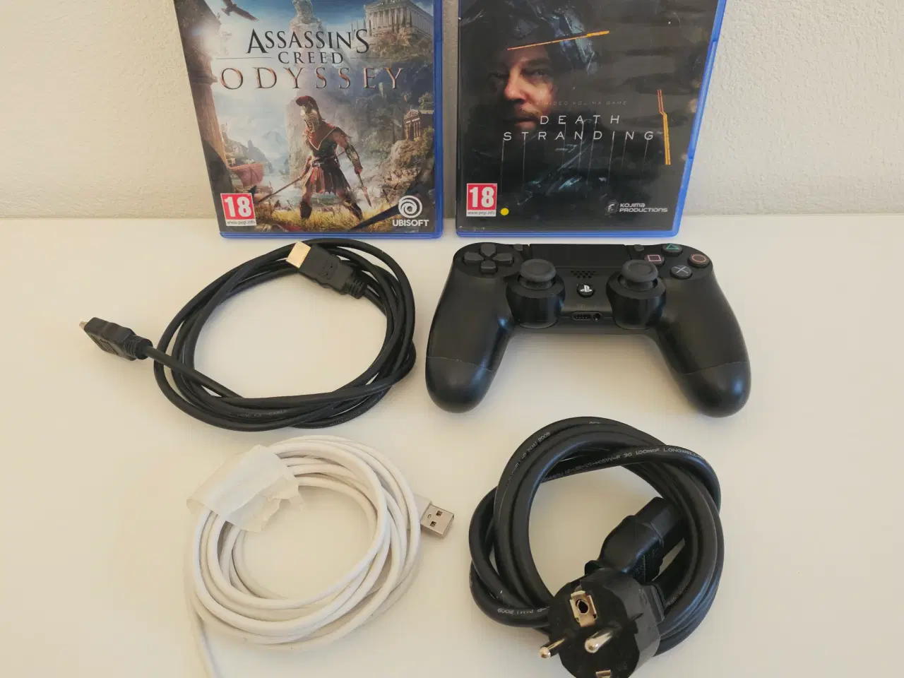 Billede 2 - PlayStation 4 Pro 1TB + Assassins Creed og Death S