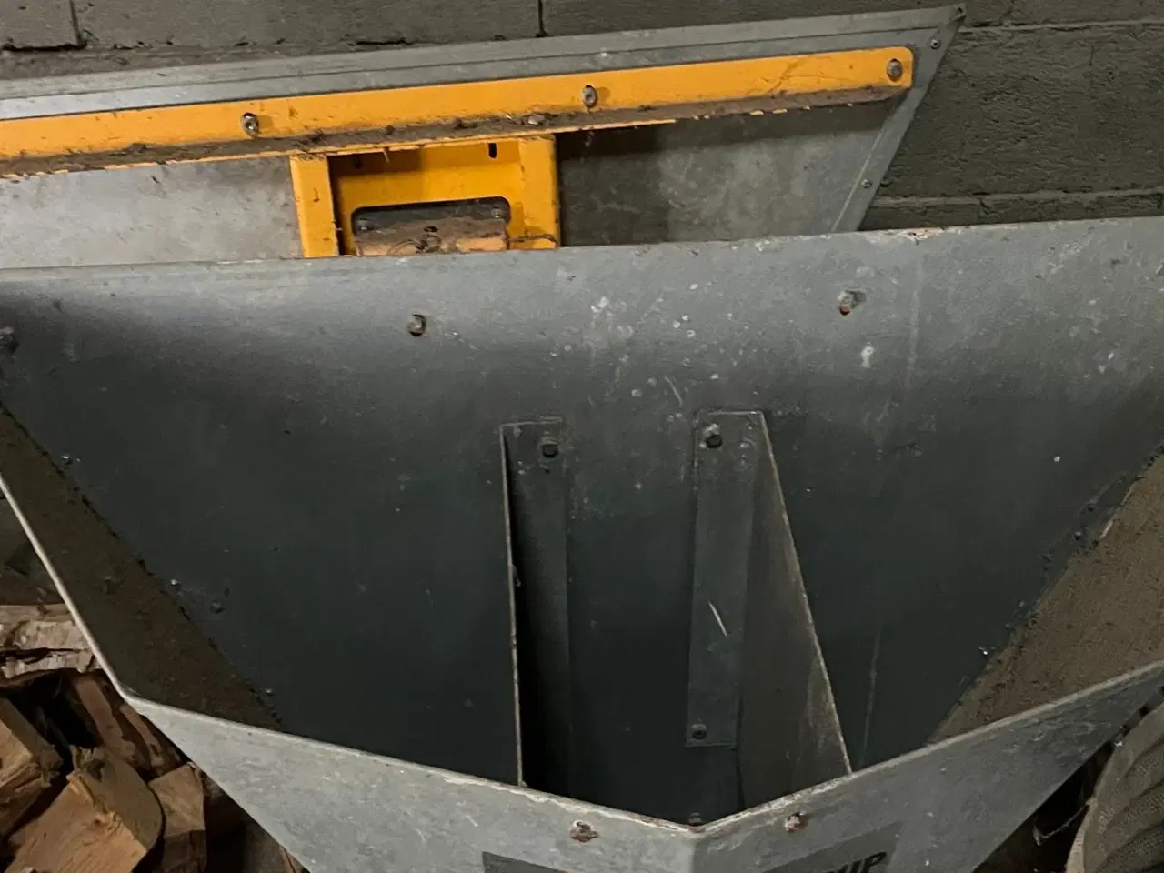 Billede 3 - Mullerup til kvæg Kvægtrug