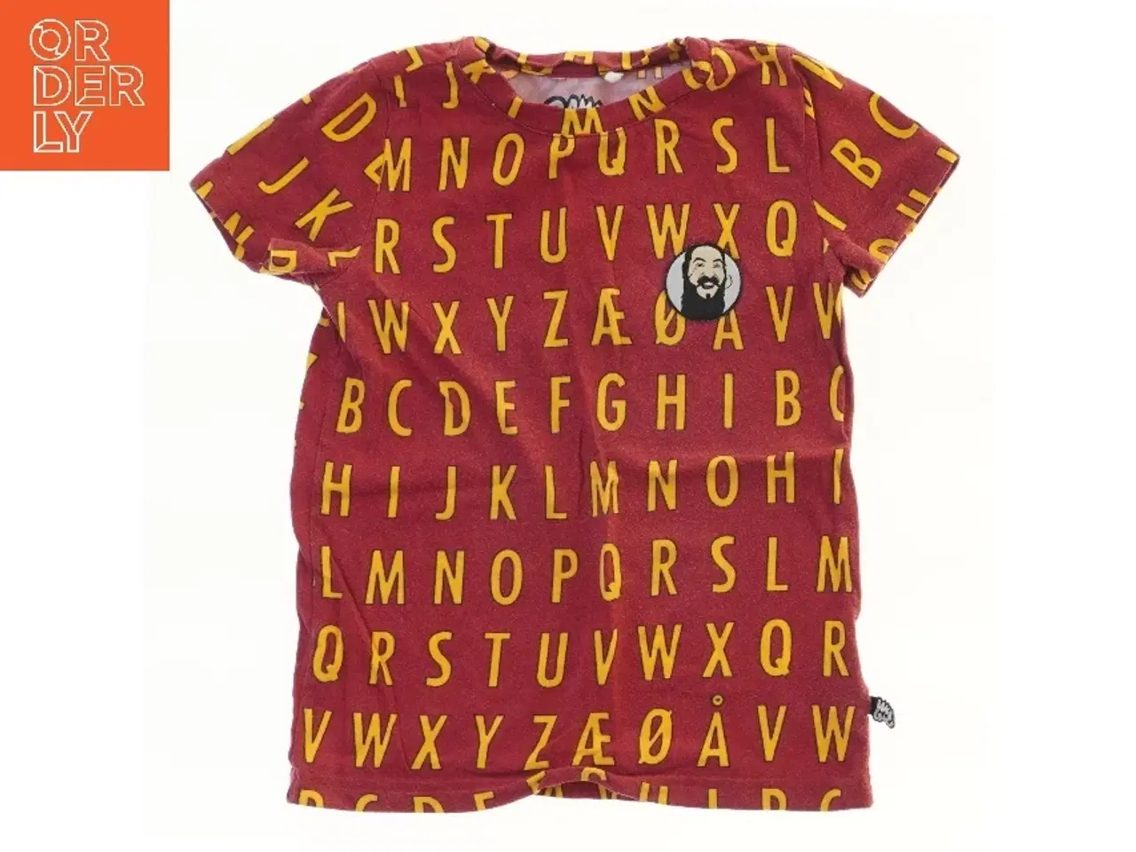 Billede 1 - Rød t-shirt med alfabet fra Ramasjang (str. 98)