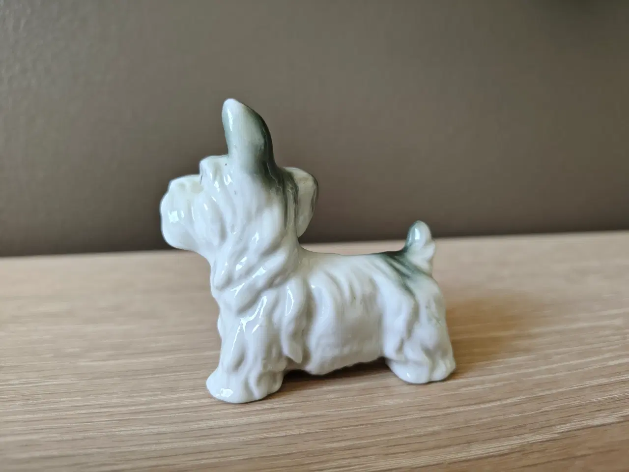 Billede 2 - Lille fin porcelænshund