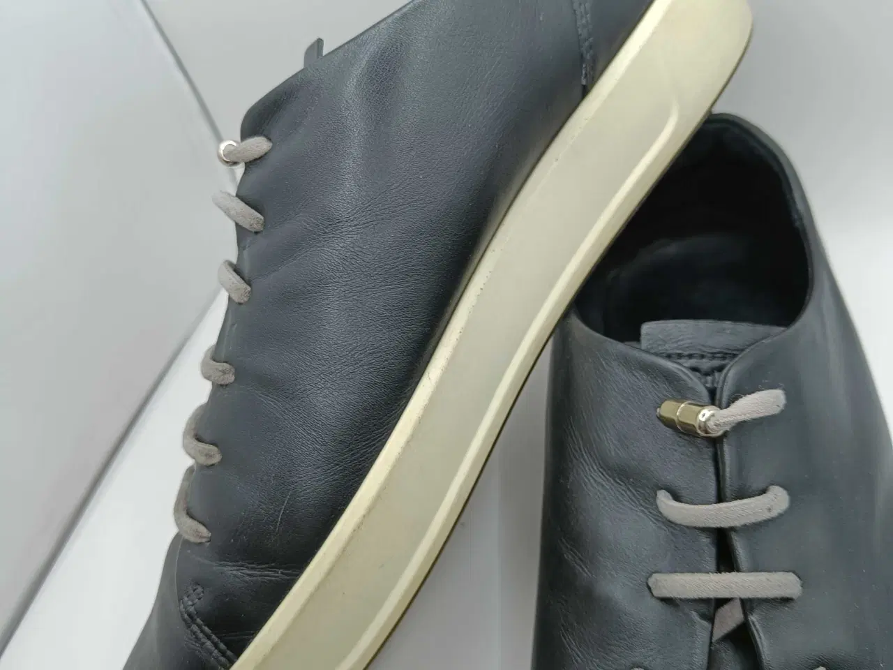 Billede 7 - Ecco sort læder sko 45str 