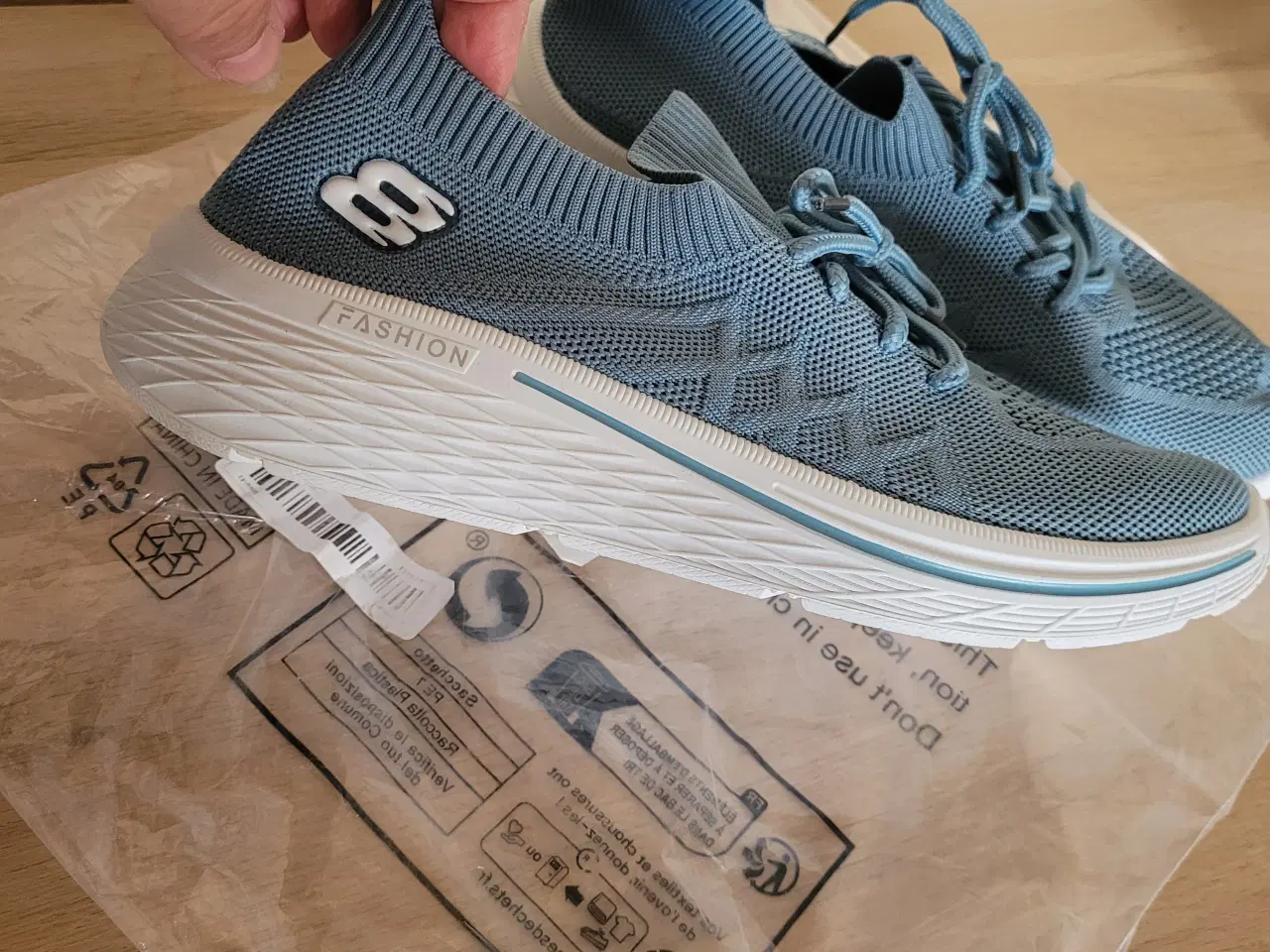 Billede 2 - Nye Sneakers (støvblå) str. 40