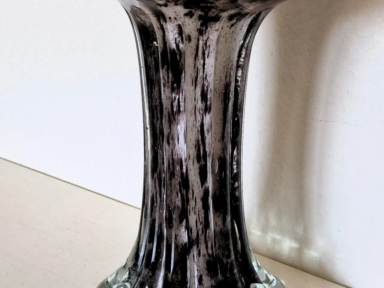 Billede 3 - Flot vintage kunstglas vase i Murano-stil.