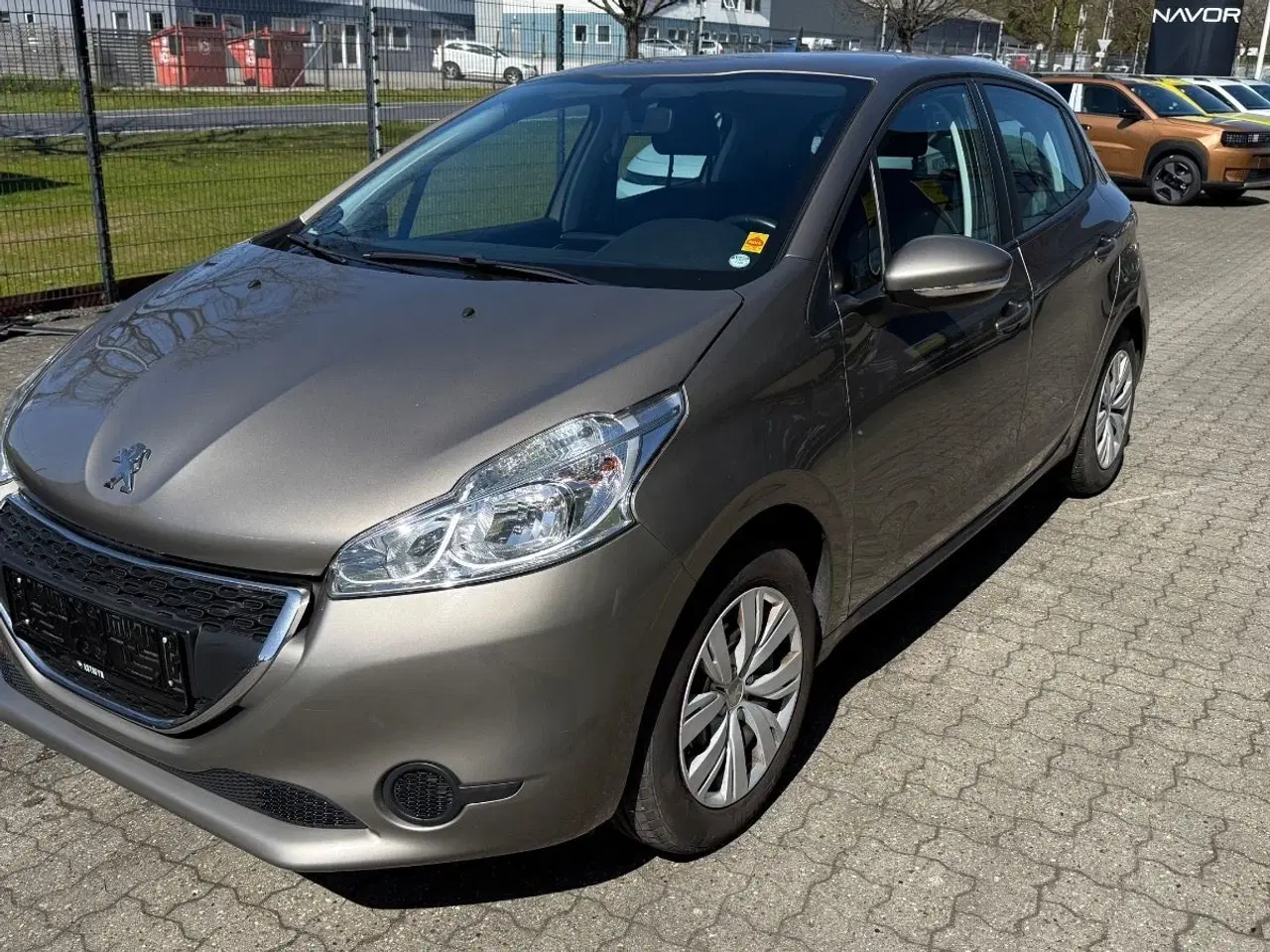 Billede 4 - Peugeot 208 1,2 VTi 82 Active Navigator
