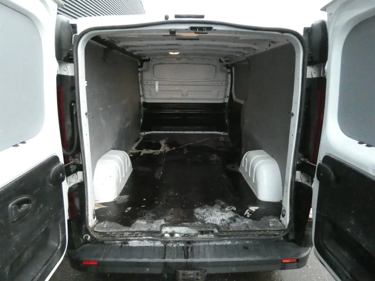 Billede 6 - Renault Trafic T29 L2H1 2,0 DCI 120HK Van 6g