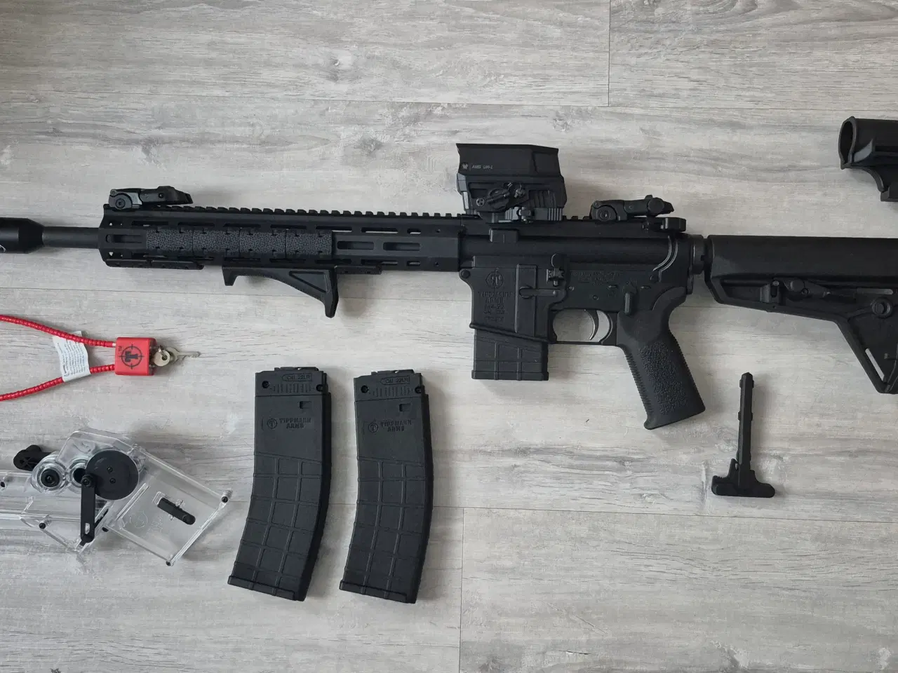 Billede 1 - Tippmann M4 22LR
