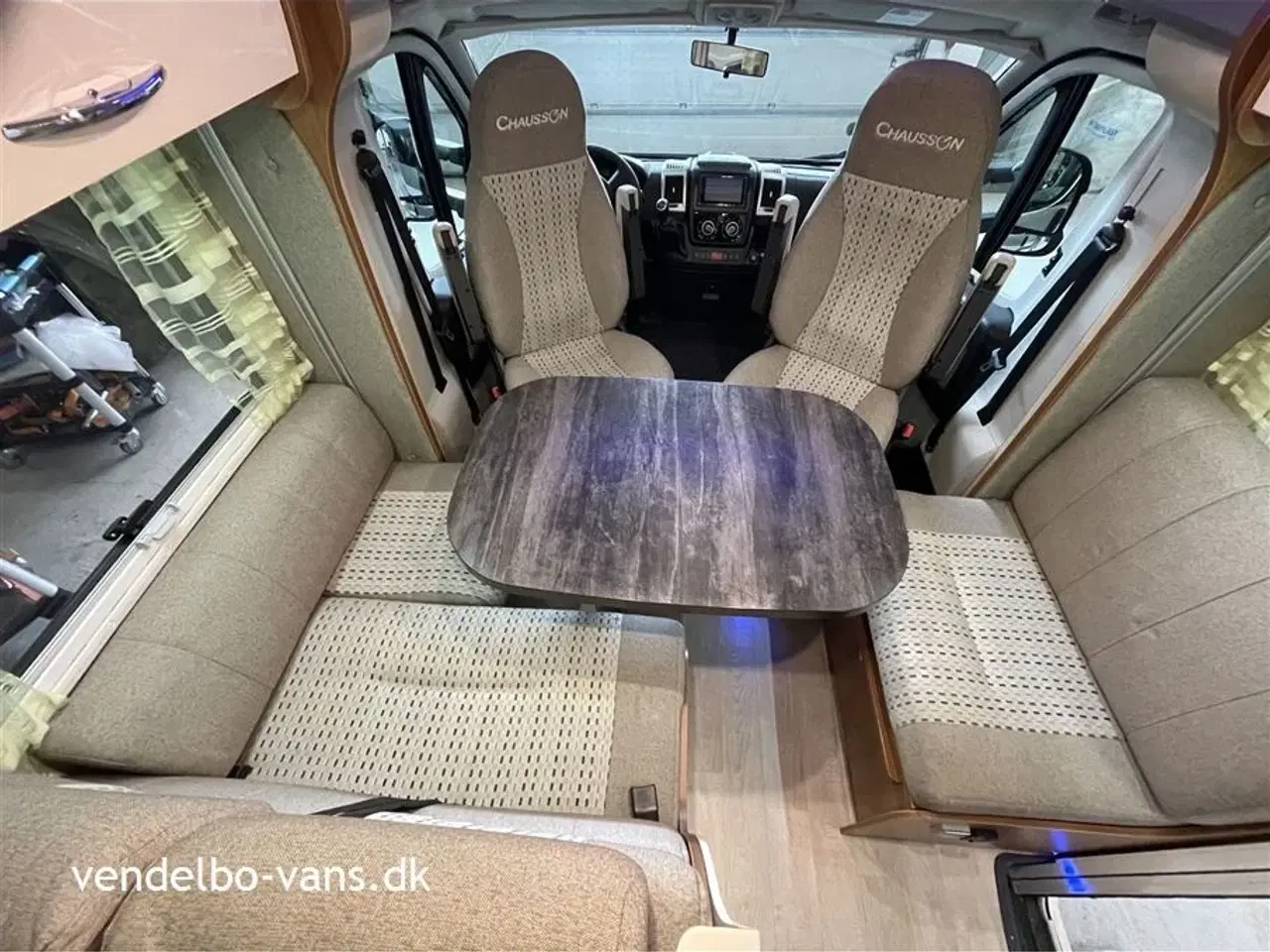 Billede 12 - 2014 - Chausson Welcome 717   Enkeltsenge og stor garage