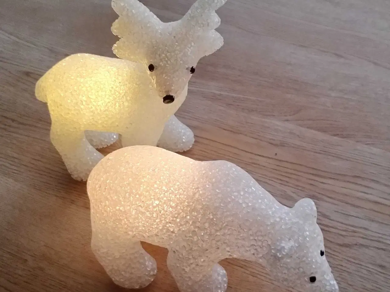 Billede 1 - Lys dyr sælges samlet