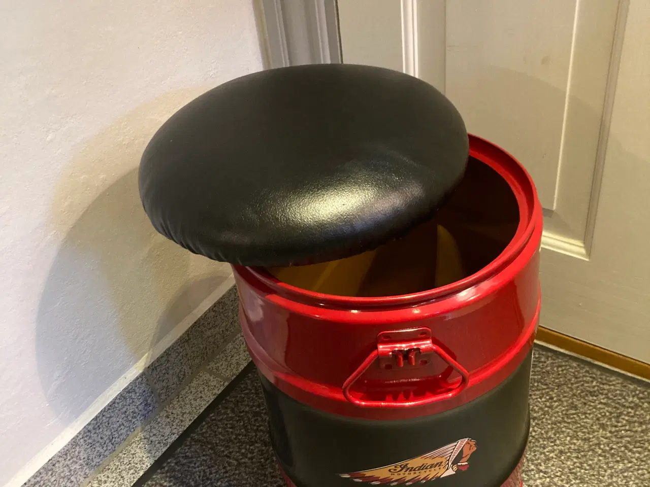 Billede 4 - Indian skammel - onebyschmidt - olietønde 