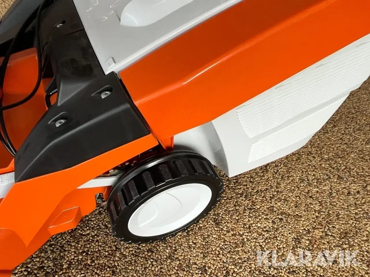 Billede 9 - Græsslåmaskine Stihl RM650V