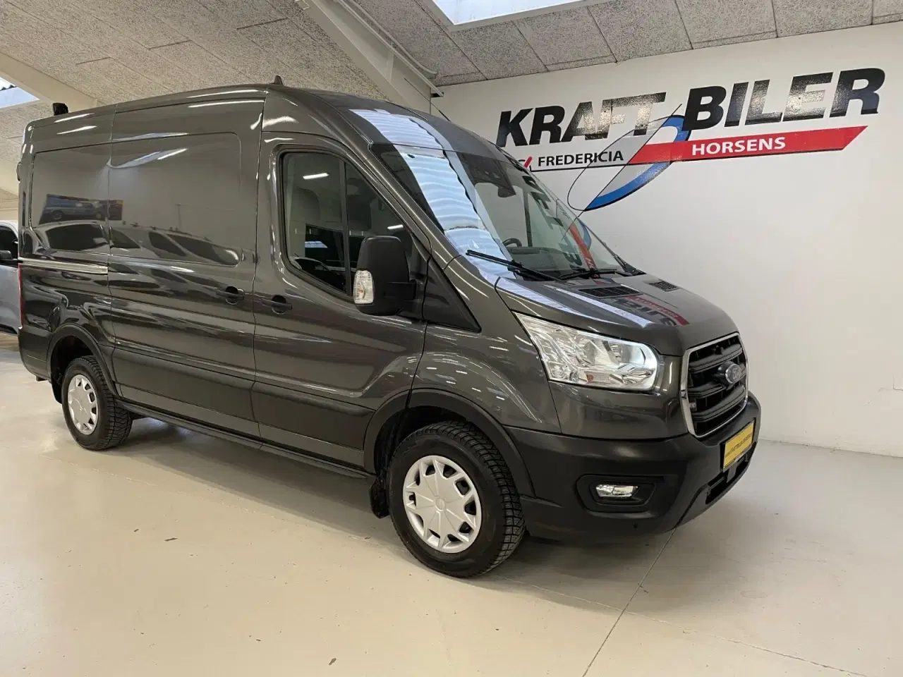 Billede 2 - Ford Transit 350 L2 Van 2,0 TDCi 170 Trend aut. H2 FWD