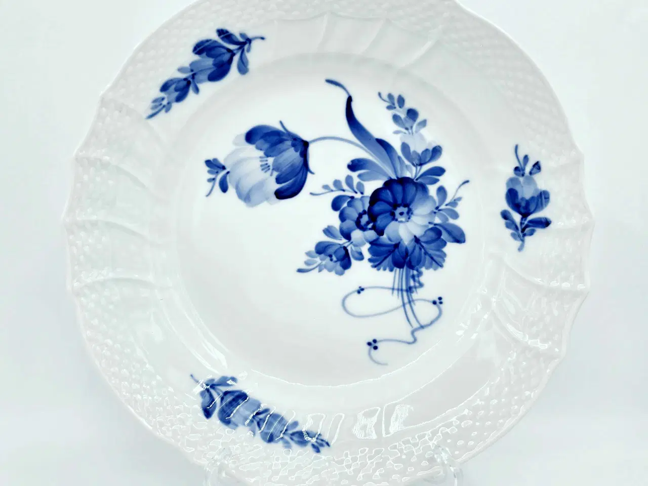 Billede 7 - Blå Blomst Svejfet Frokosttallerken 