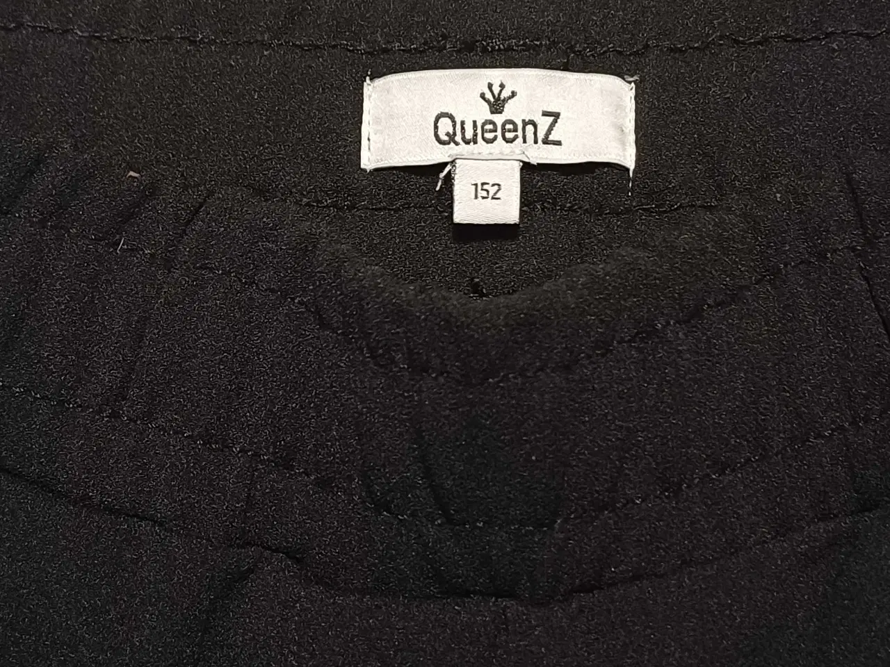 Billede 2 - QueenZ bukser str.152
