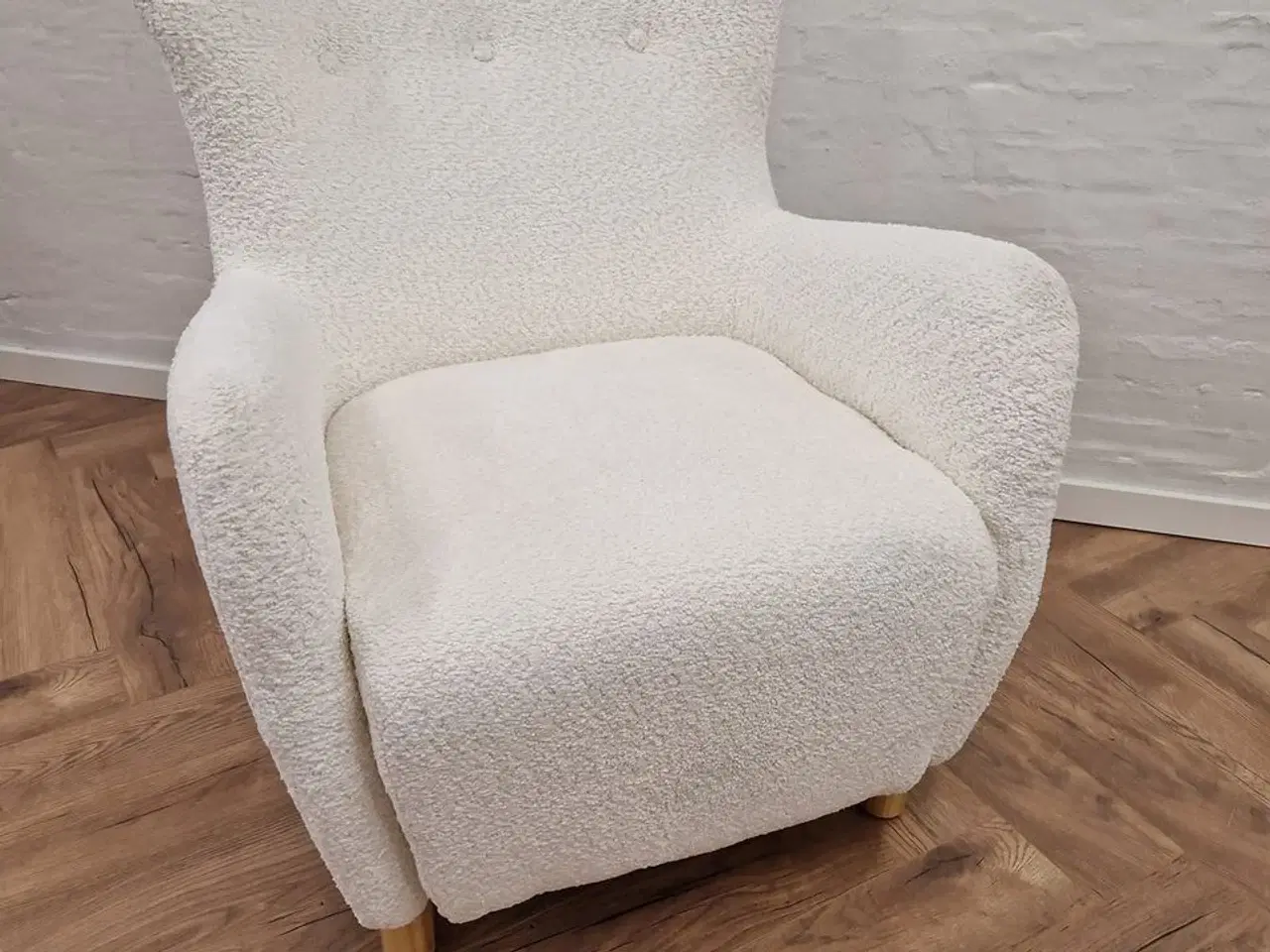 Billede 1 - Lænestol brun eller hvid