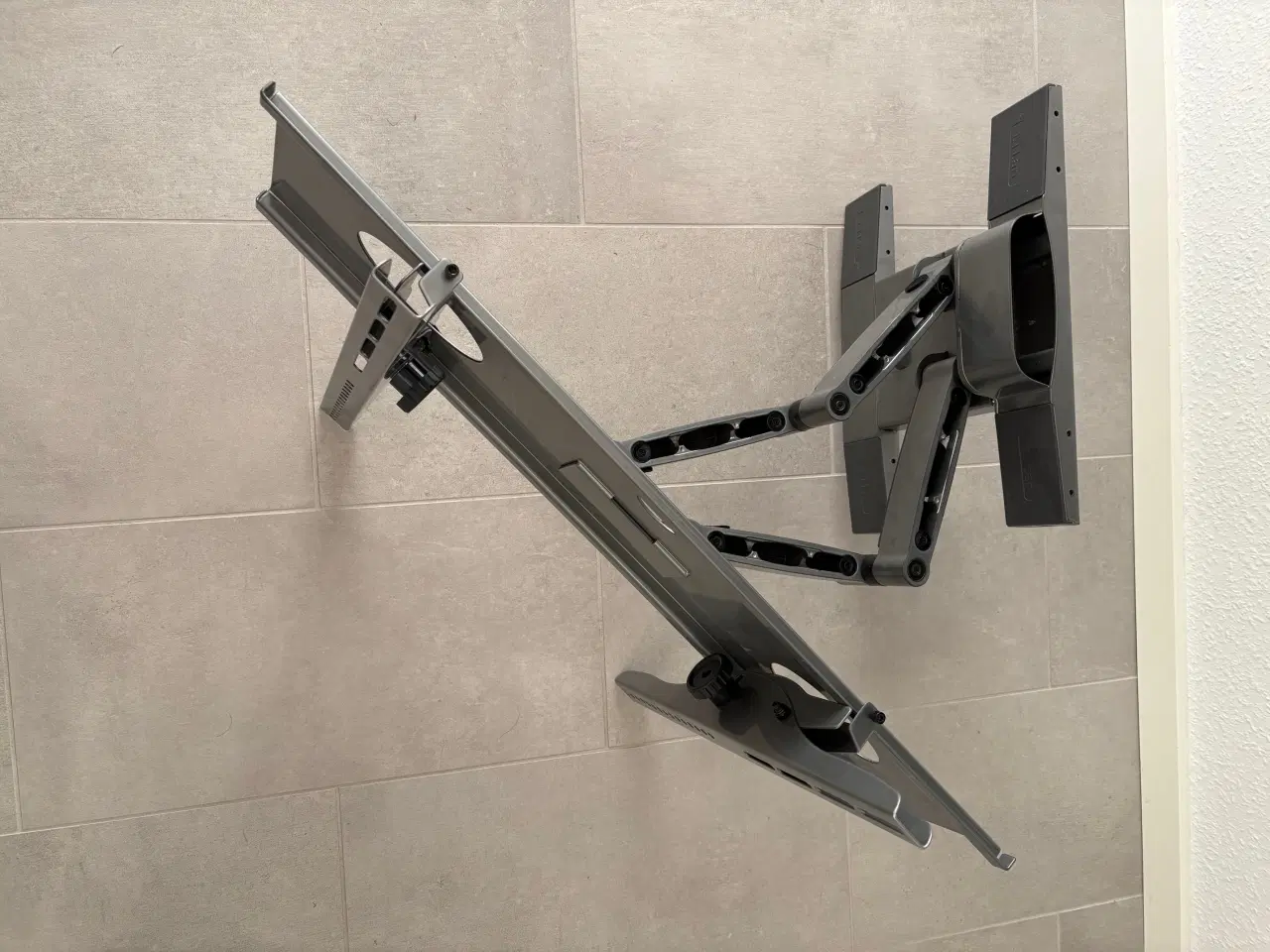 Billede 3 - Titan Vivanco tv-ophæng