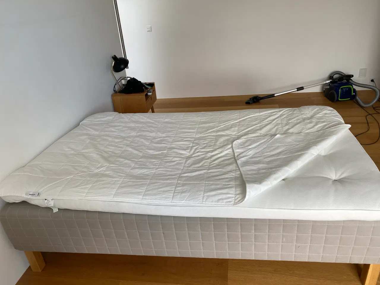 Billede 2 - 120cm Ikea seng