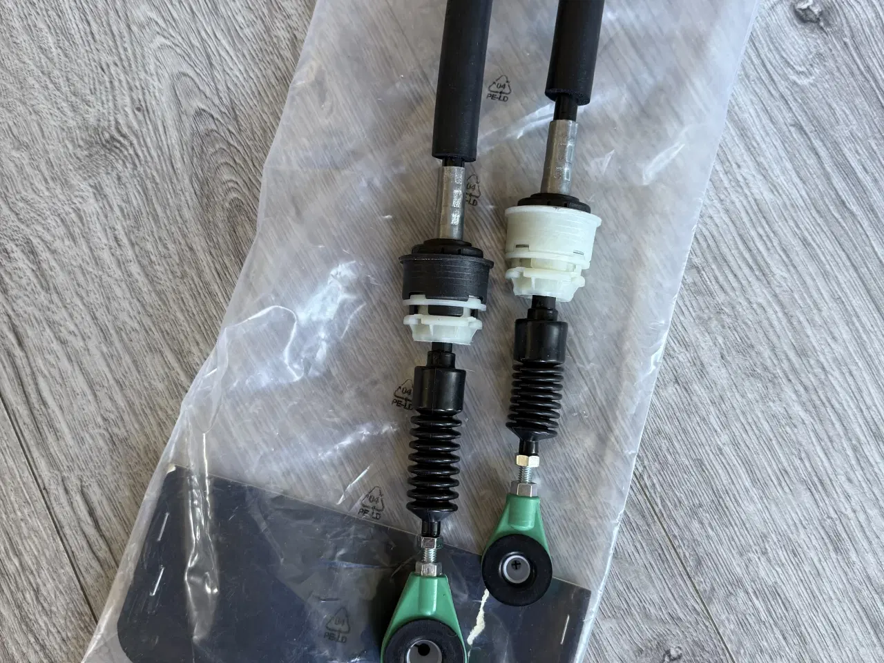 Billede 3 - Fiat 500 manuel gearskiftekabler, nyt.