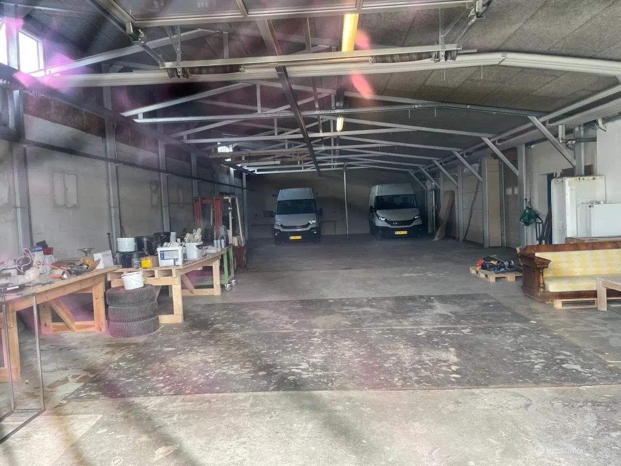 Billede 4 - Lager med lille kontor