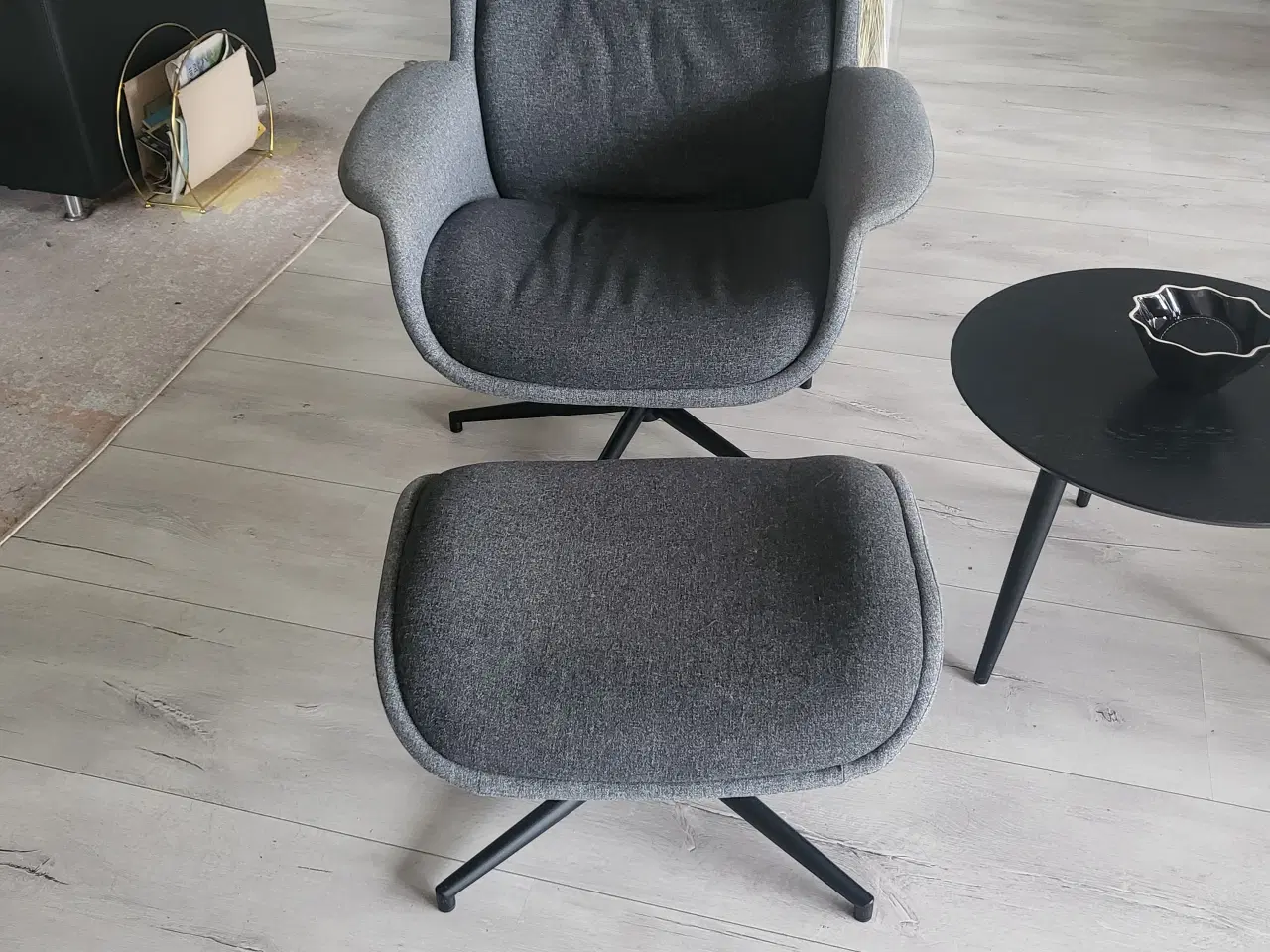 Billede 5 - Äleby drejelænestol med skammel fra Ikea (nypris k