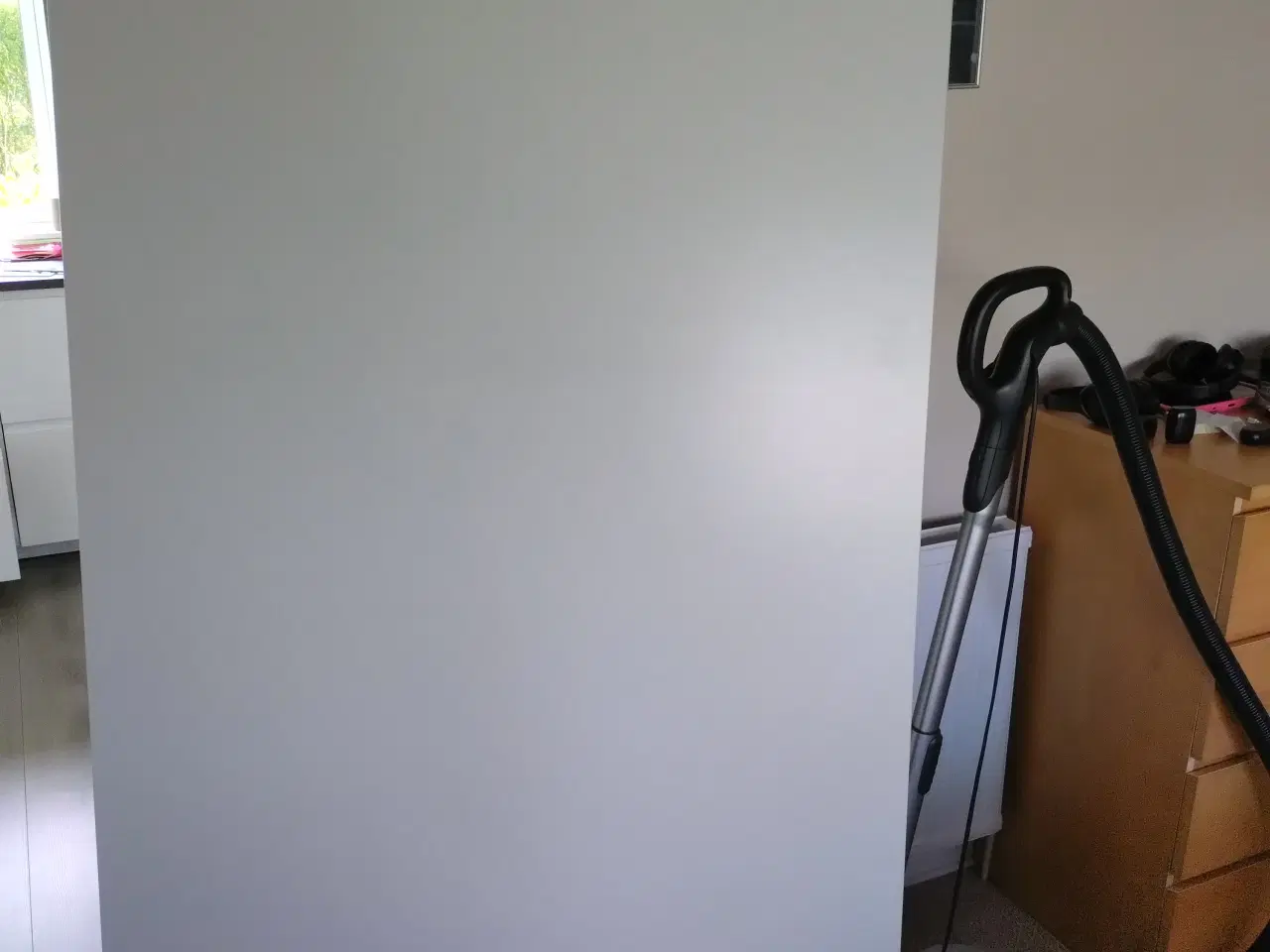 Billede 1 - Spisebord i højglans