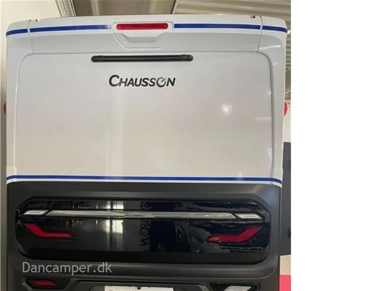 Billede 4 - 2024 - Chausson X650 Exclusive line   Flot innovativ cross-over model! Camper med stor Lounge og siddegruppe, sænkeseng, stor garage, Connect-, Artic- og X-tilbehørspakke,