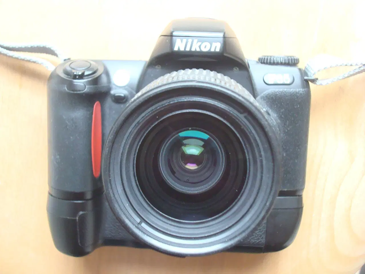 Billede 2 - Nikon F65D sort m MB-17