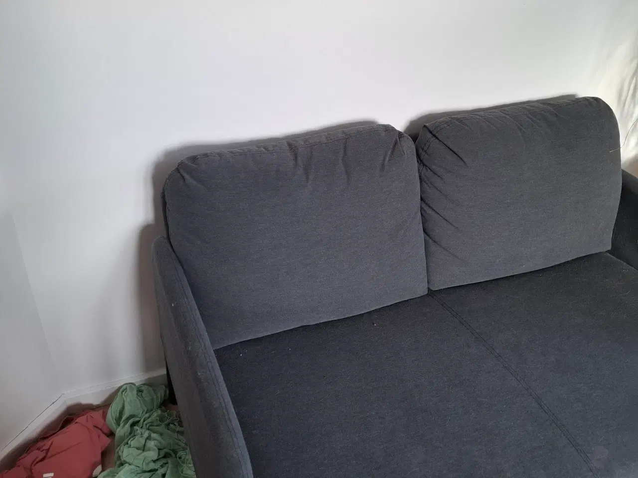 Billede 2 - lille og hyggeligt sofa