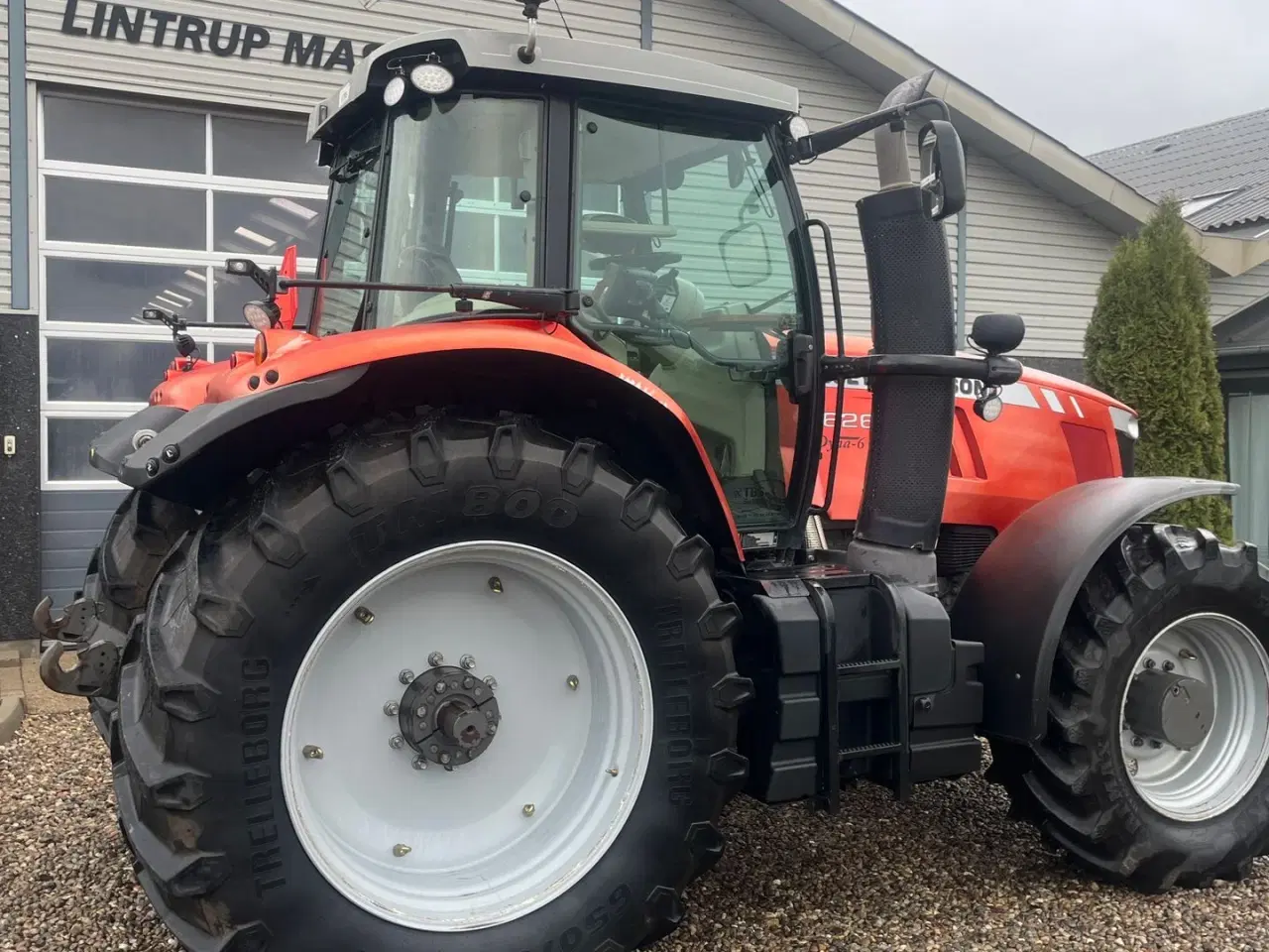 Billede 16 - Massey Ferguson 7626 Dyna 6 Med frontlift og Special Metallic lak