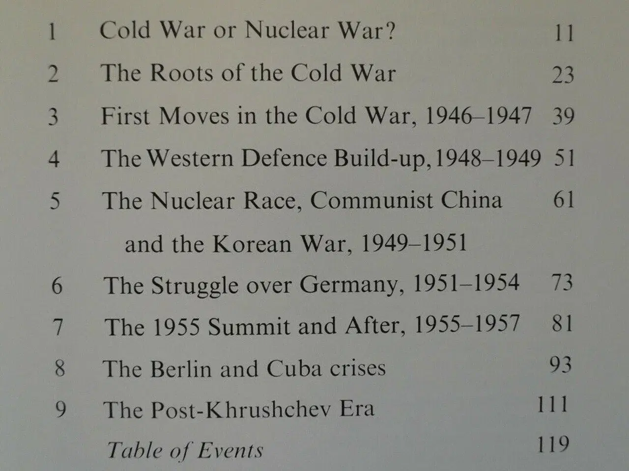 Billede 2 - the cold war, by elisabeth barker, emne: historie 