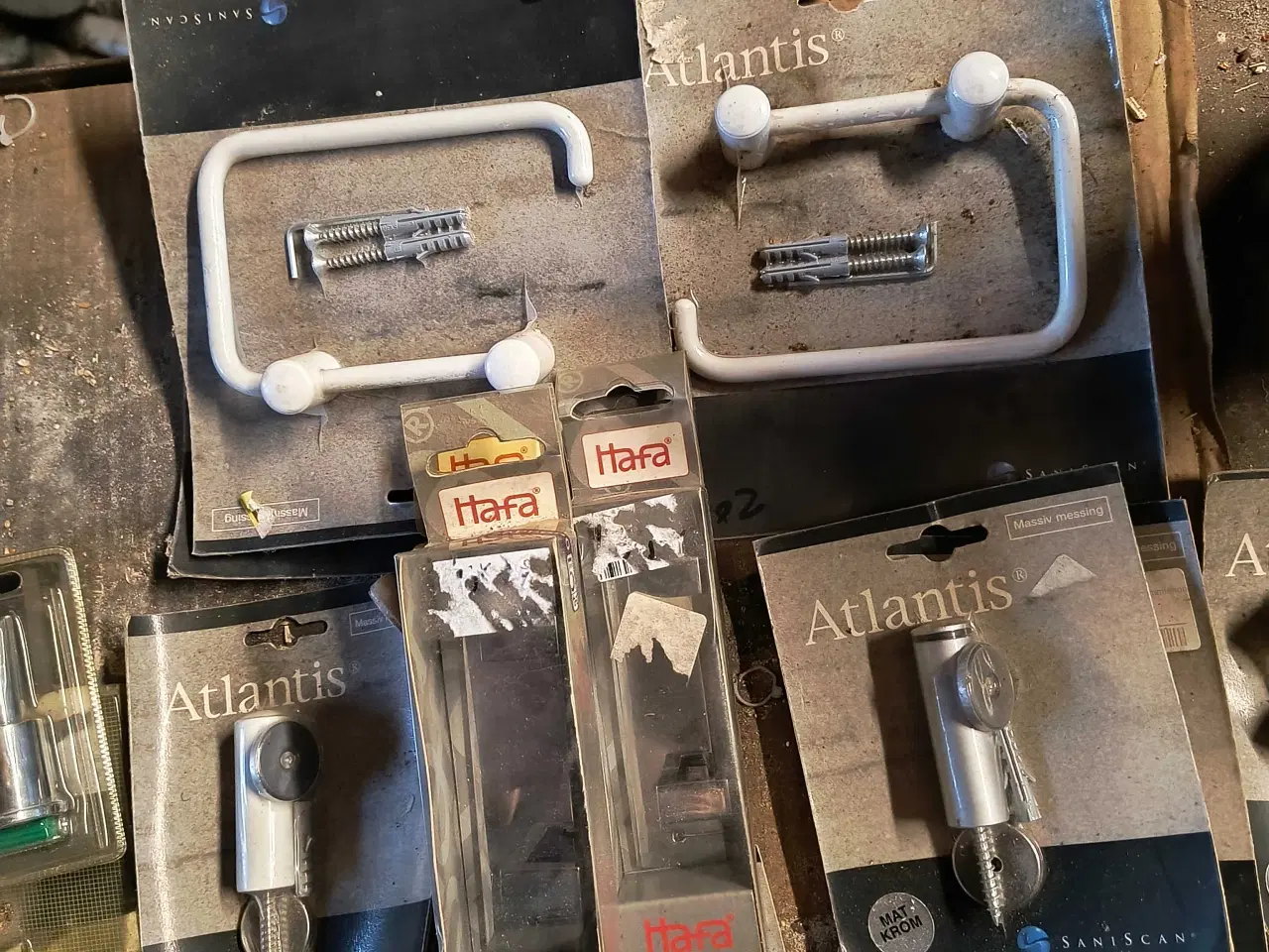 Billede 4 - Blandet kasse nyt til badeværelset 