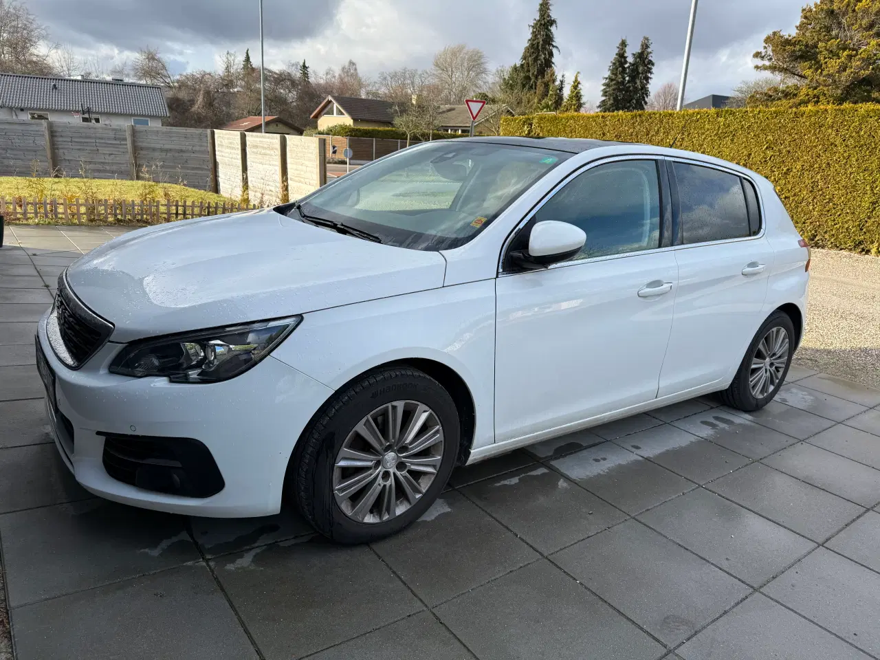 Billede 3 - Peugeot 308e- 1.2 thp benzin