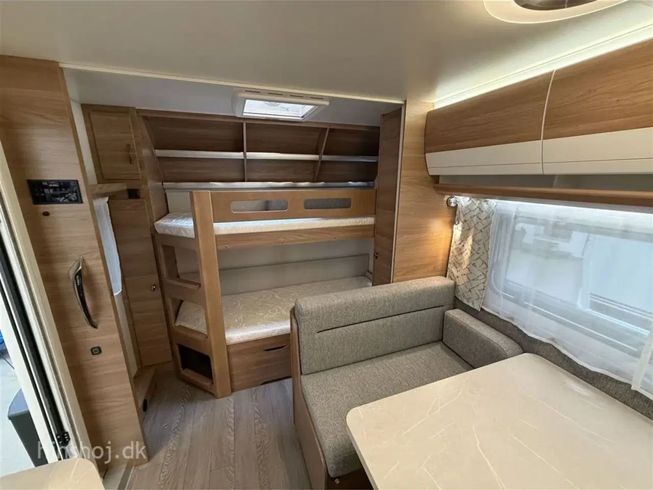 Billede 7 - 2023 - Hobby De Luxe 540 KMFe   Dejlig køjevogn med 2 køjer og dobbeltseng fra Hinshøj Caravan A/S