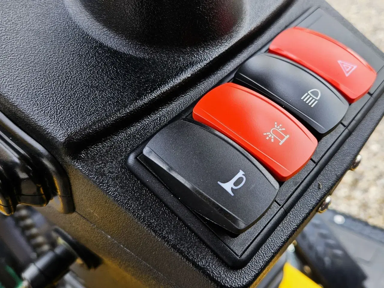 Billede 20 - Eurotrac W11 / fabriksny / skovl & gafler / Kubota motor