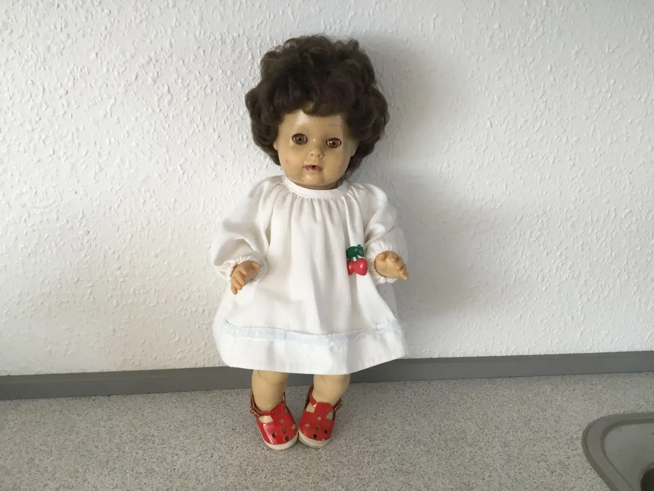 Billede 1 - Dukke Lisbeth fra Magasin